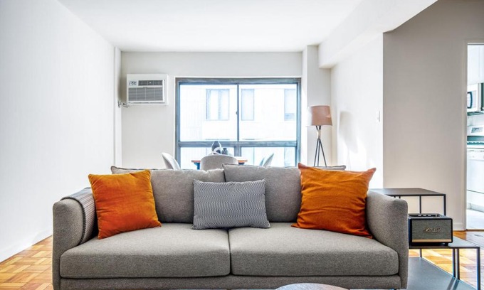 Turtle Bay Apartment | Midtown E 1BR w WD Doorman nr Central Park NYC-532