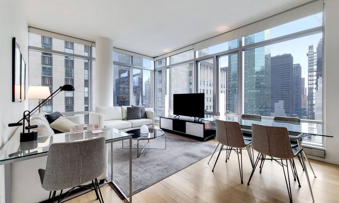 Midtown East Apartment | Modern Two Bedroom near Rockefeller Center