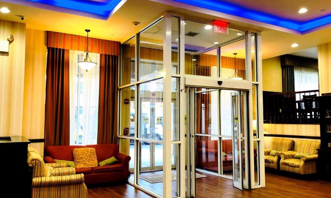 Queens Hotel | Queens County Inn and Suites