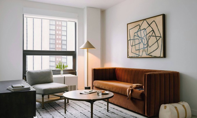 Hunters Point Apartment | Sonder by Marriott Bonvoy Court Square Apartments Long Island City