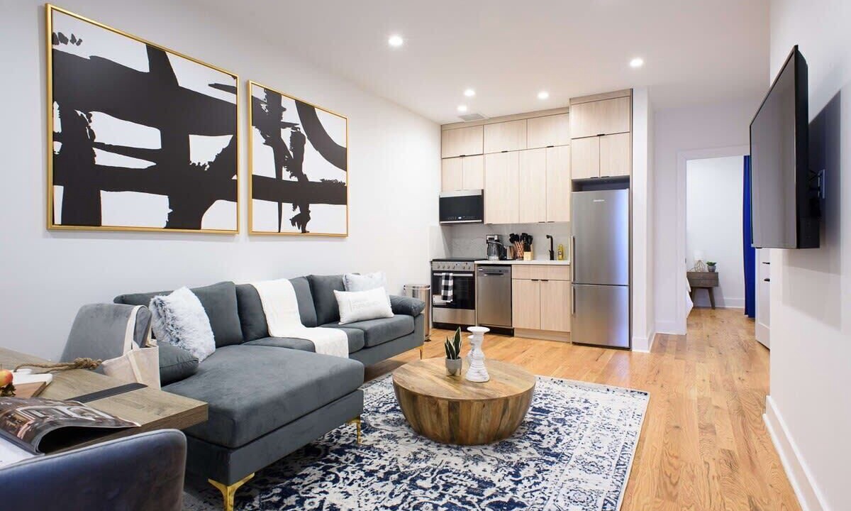 Park Slope Apartment | 7-2 2BR/1Bath in Prime Park Slope