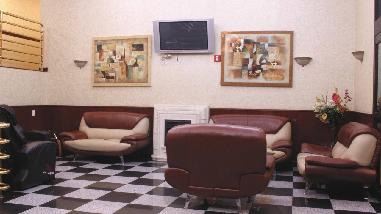 Photo of Livingroom in Queens