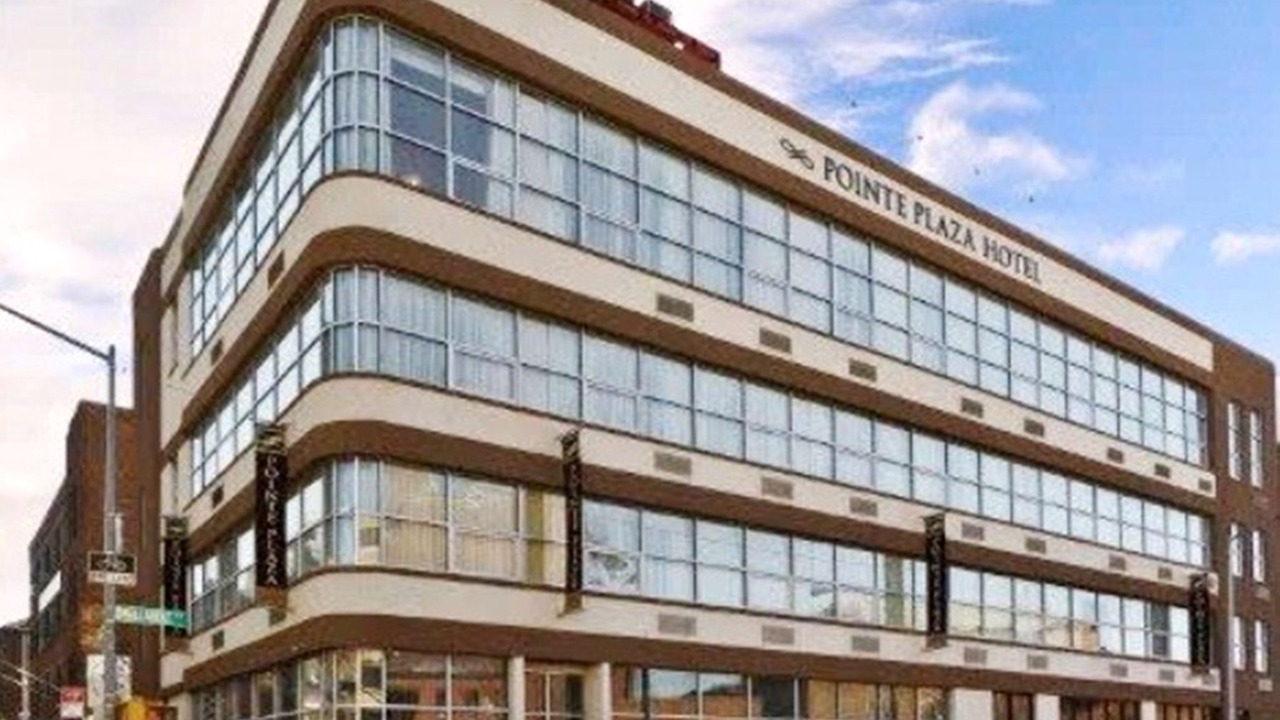 Photo of Buildings in Williamsburg