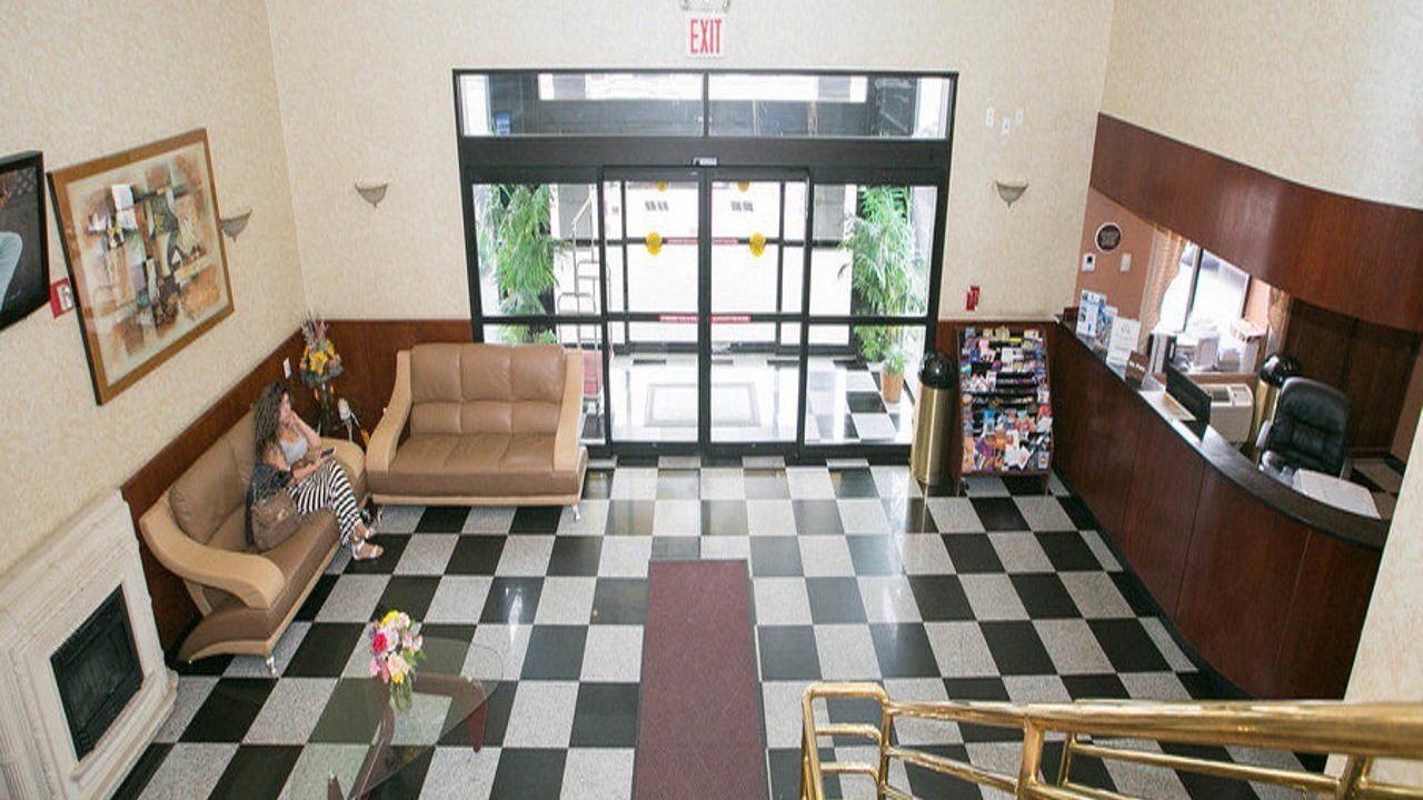 Photo of Livingroom in Queens