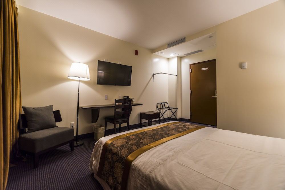 Photo of Bedroom in Flushing Chinatown