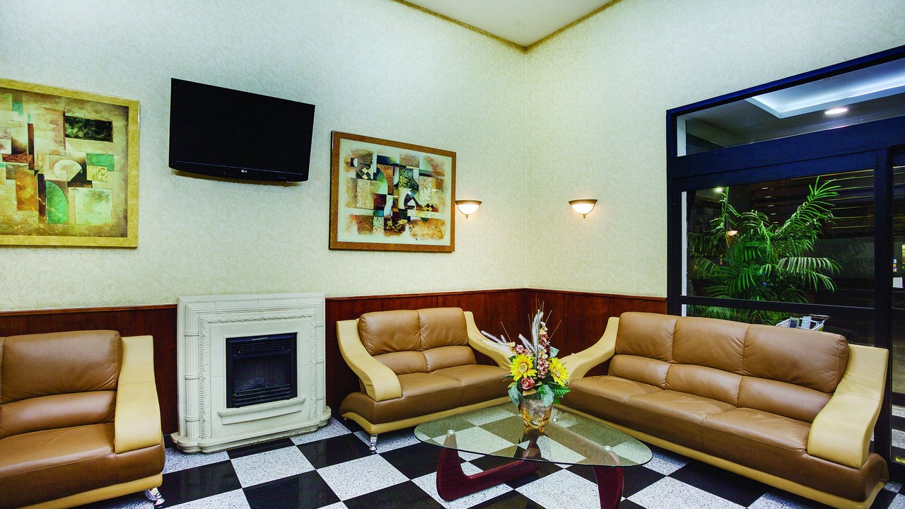 Photo of Livingroom in Queens