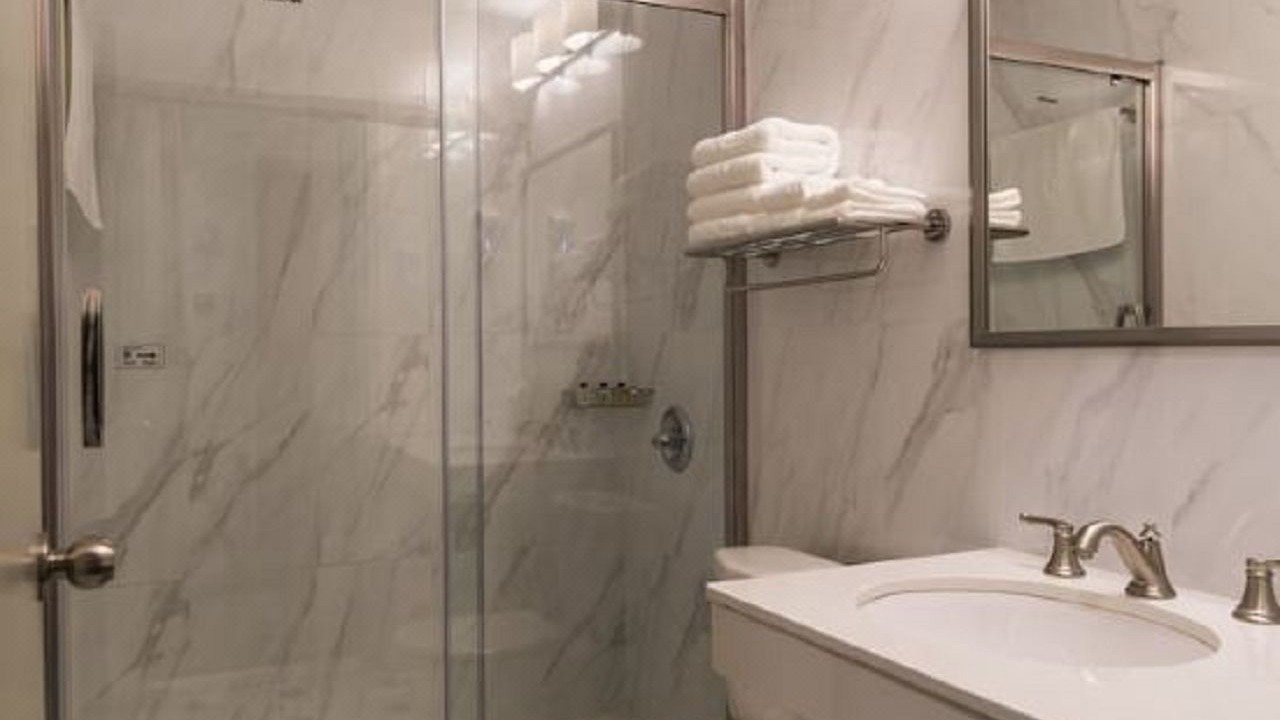 Photo of Bathroom in Flushing Chinatown