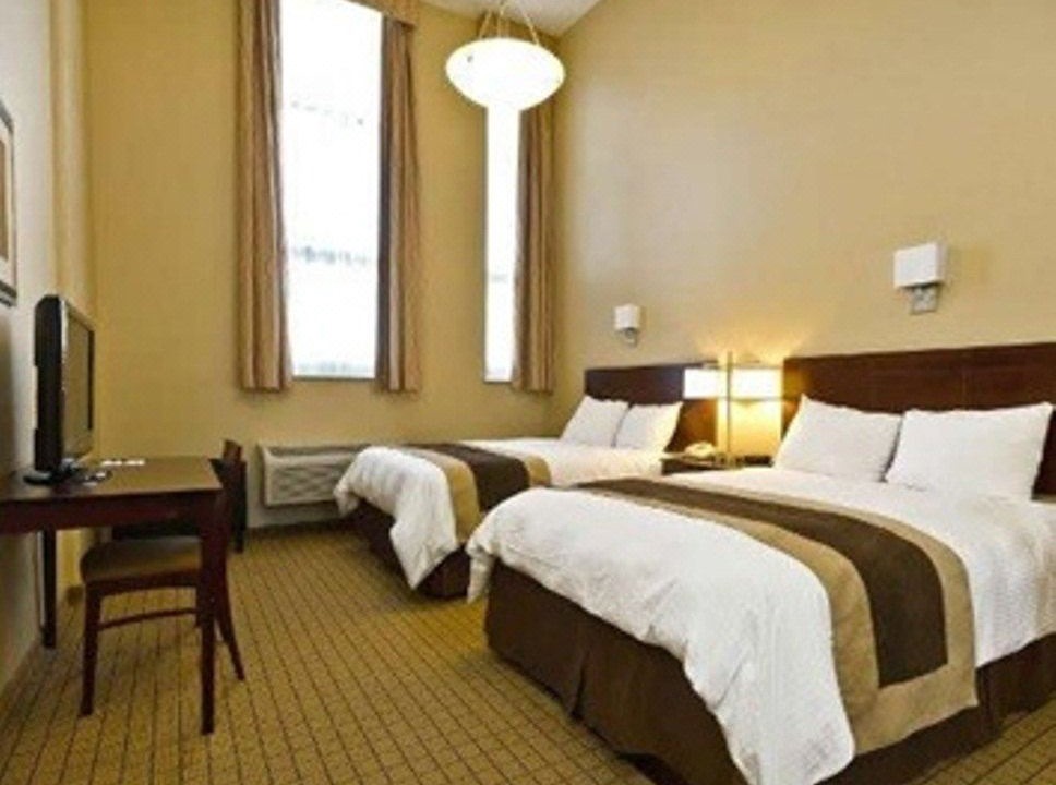 Photo of Bedroom in Williamsburg
