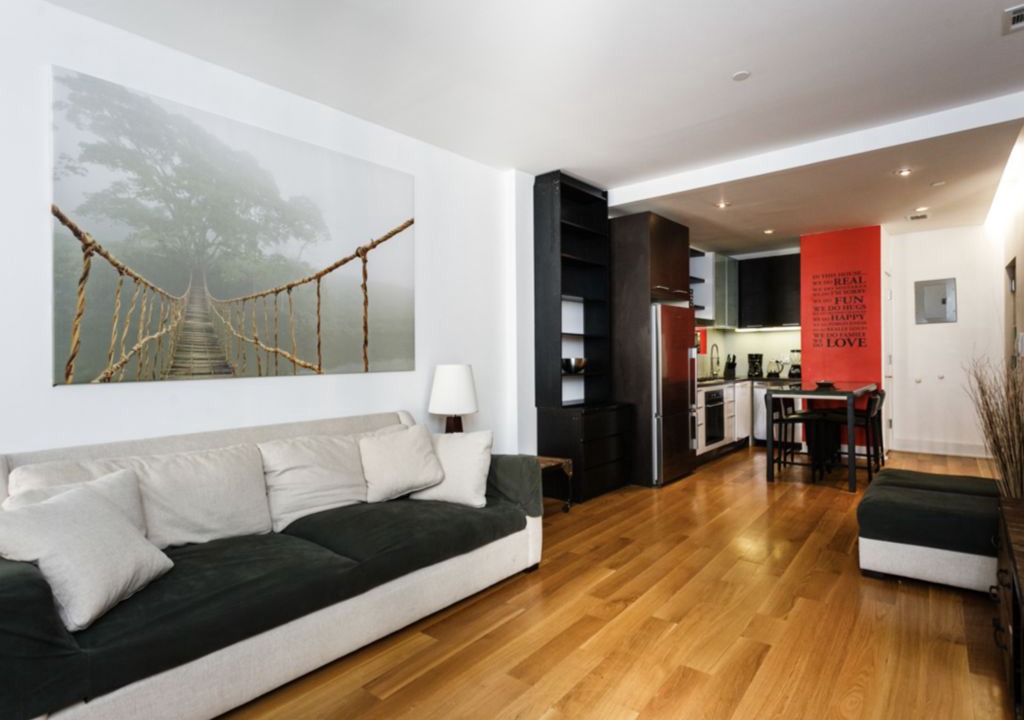 Photo of Livingroom in Williamsburg