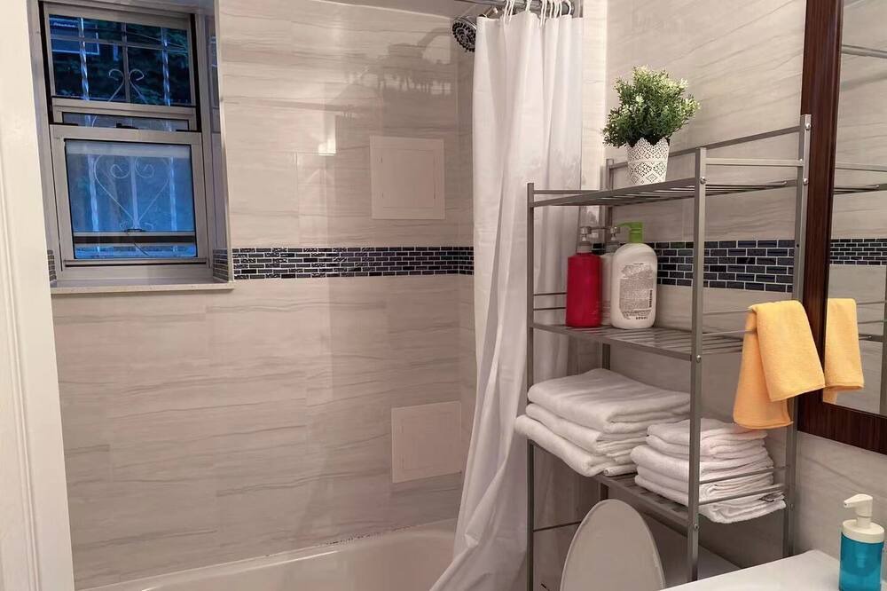 Photo of Bedroom in East Flushing
