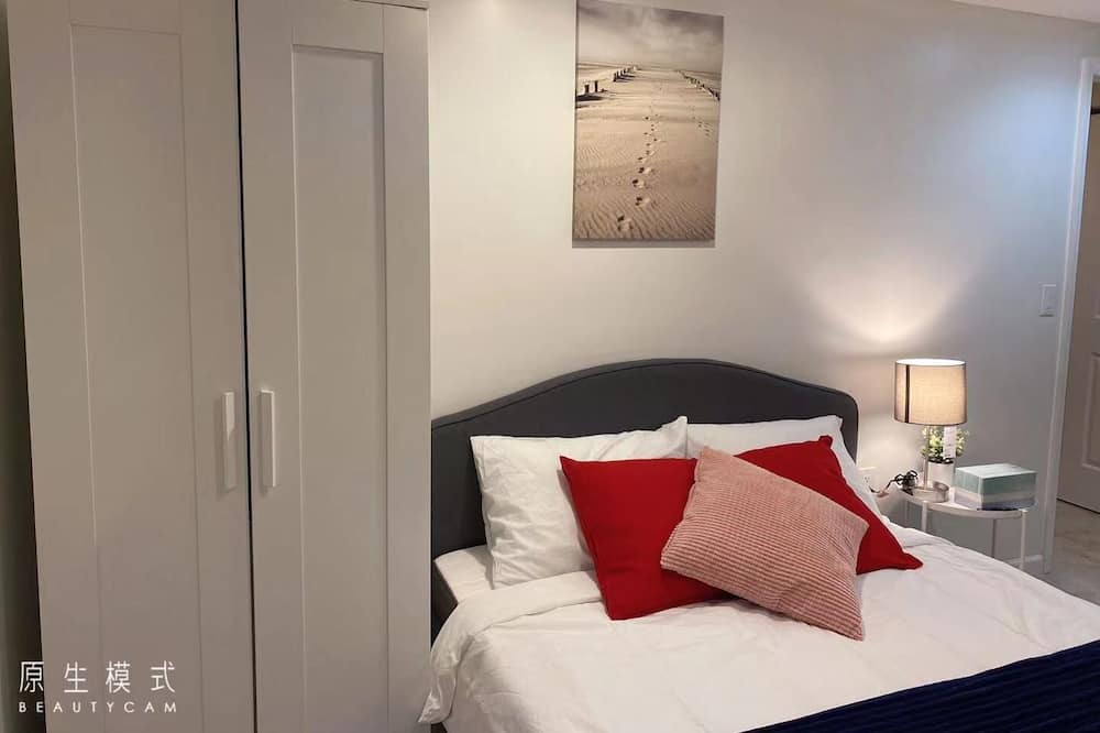 Photo of Bedroom in East Flushing