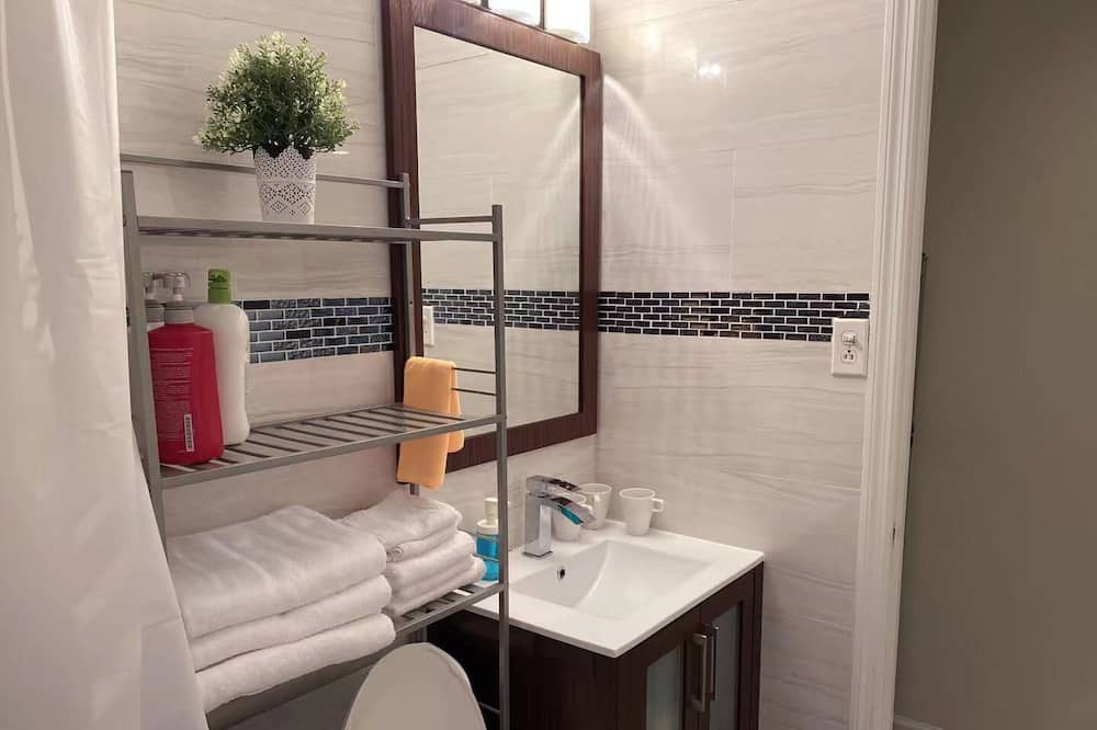Photo of Bedroom in East Flushing