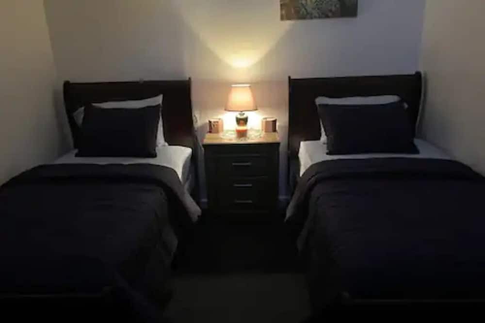Photo of Bedroom in Mott Haven