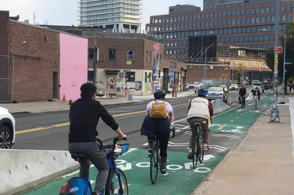 Photo of Others in Greenpoint