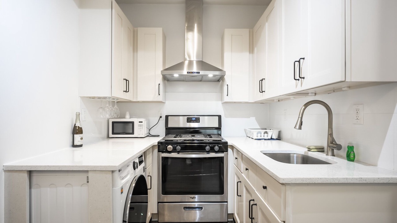 Photo of Kitchen in East Flushing