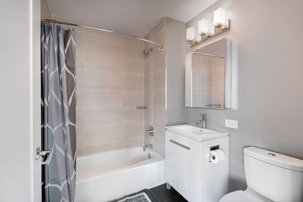 Photo of Bathroom in East Harlem