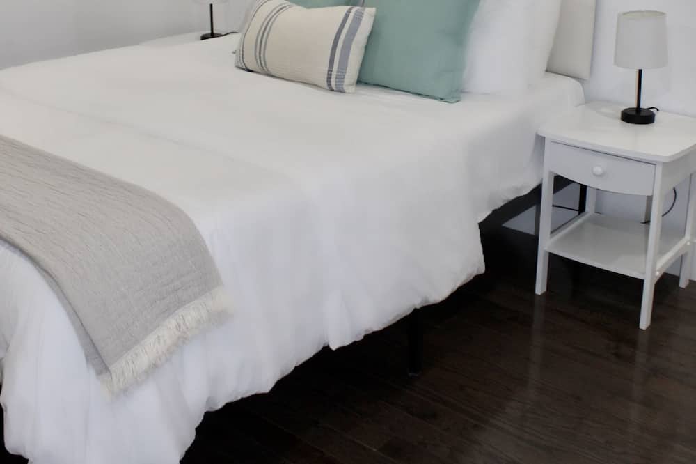 Photo of Bedroom in Queens