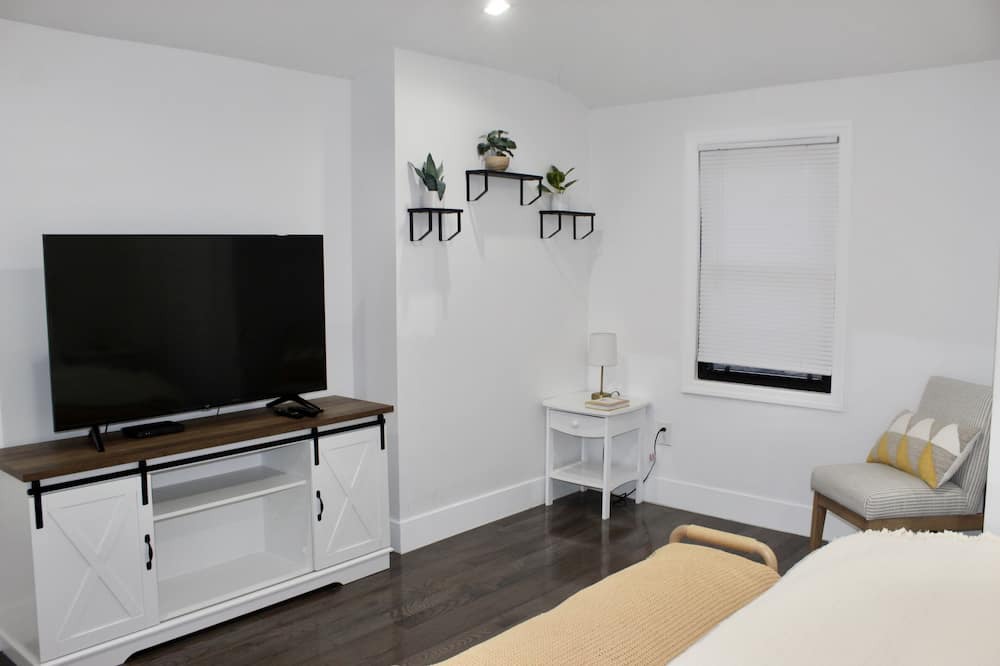 Photo of Bedroom in Queens