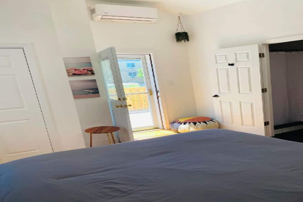 Photo of Bedroom in Queens
