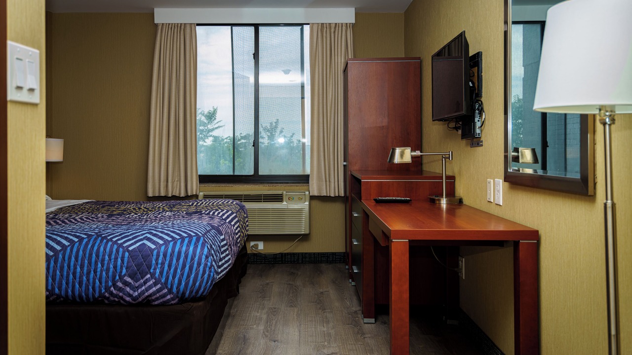 Photo of Bedroom in Flushing Chinatown