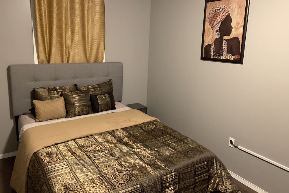 Photo of Bedroom in East New York