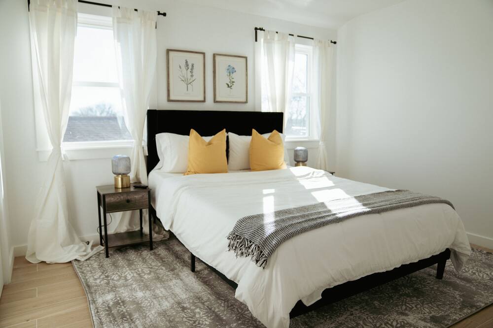 Photo of Bedroom in Queens
