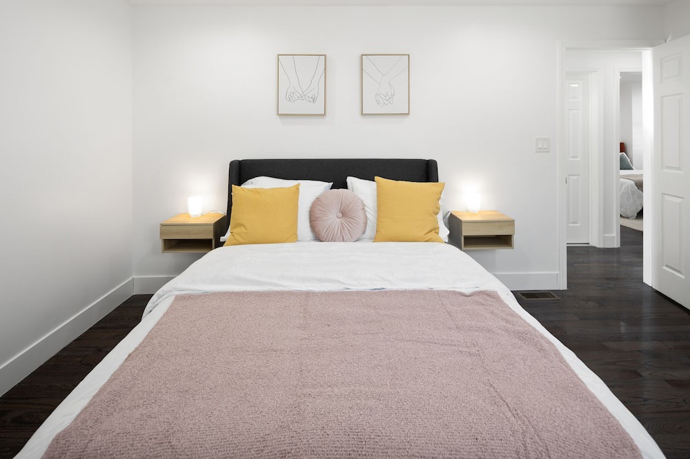 Photo of Bedroom in Queens