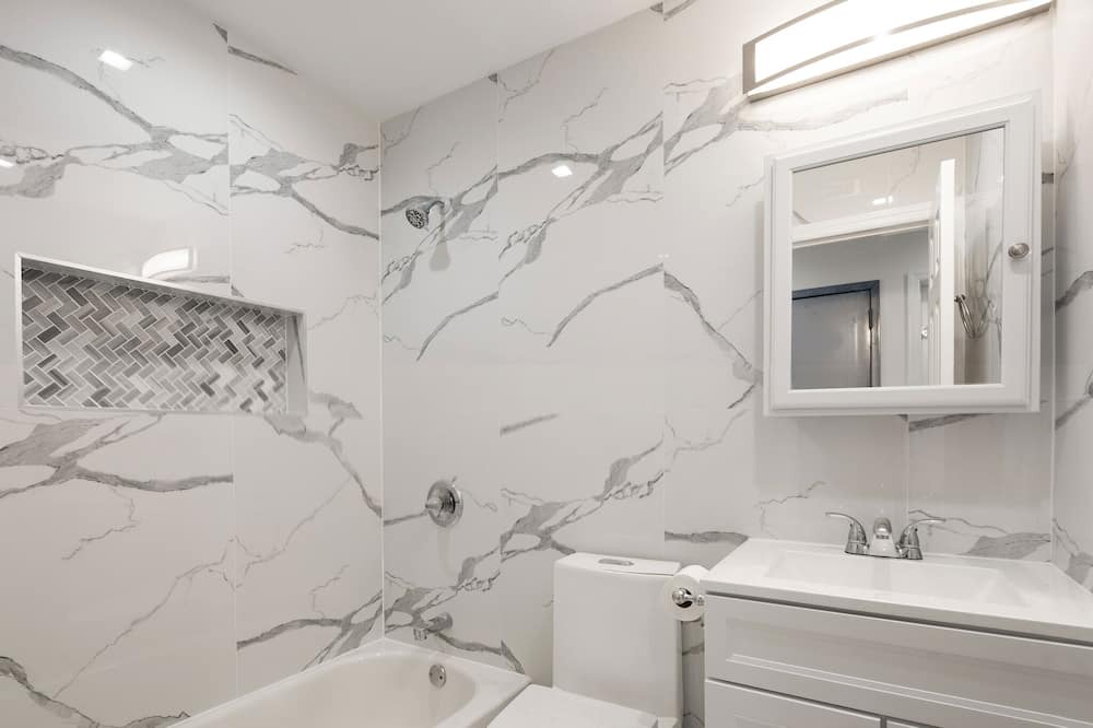 Photo of Bathroom in Queens