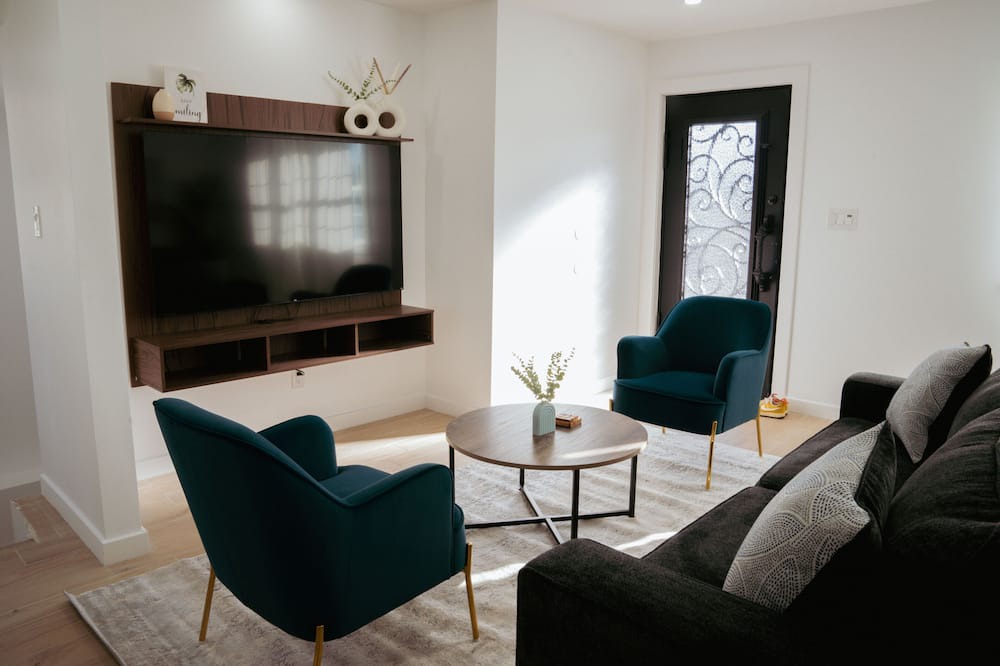 Photo of Livingroom in Queens