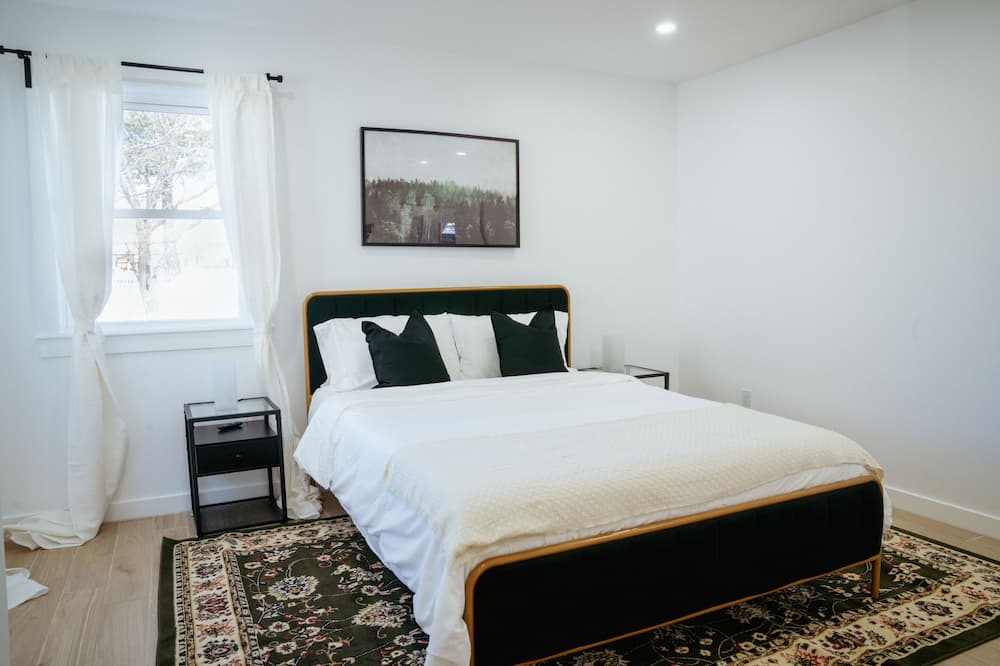 Photo of Bedroom in Queens