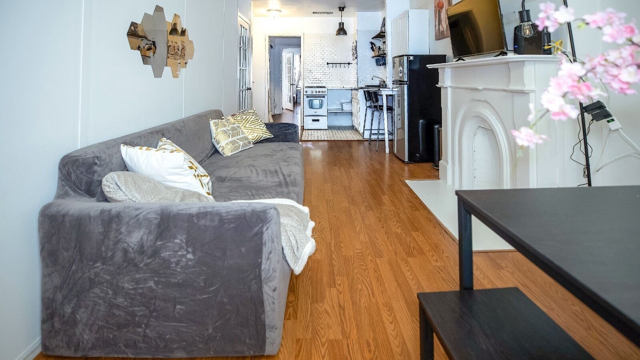 Photo of Livingroom in Rose Hill