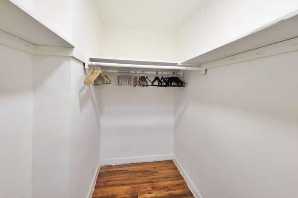 Photo of Others in Canarsie