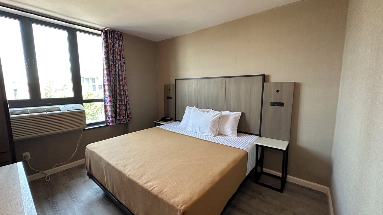 Photo of Bedroom in Flushing Chinatown