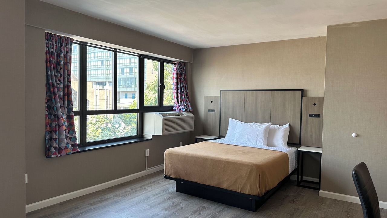 Photo of Bedroom in Flushing Chinatown