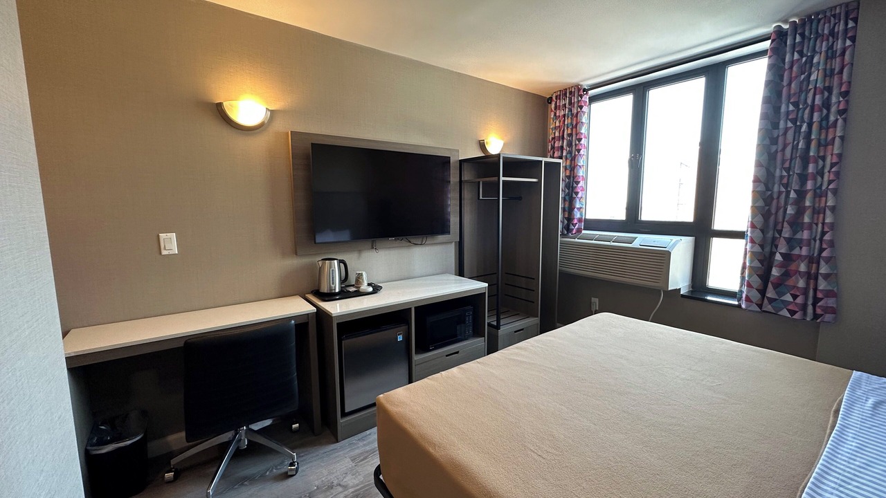 Photo of Bedroom in Flushing Chinatown