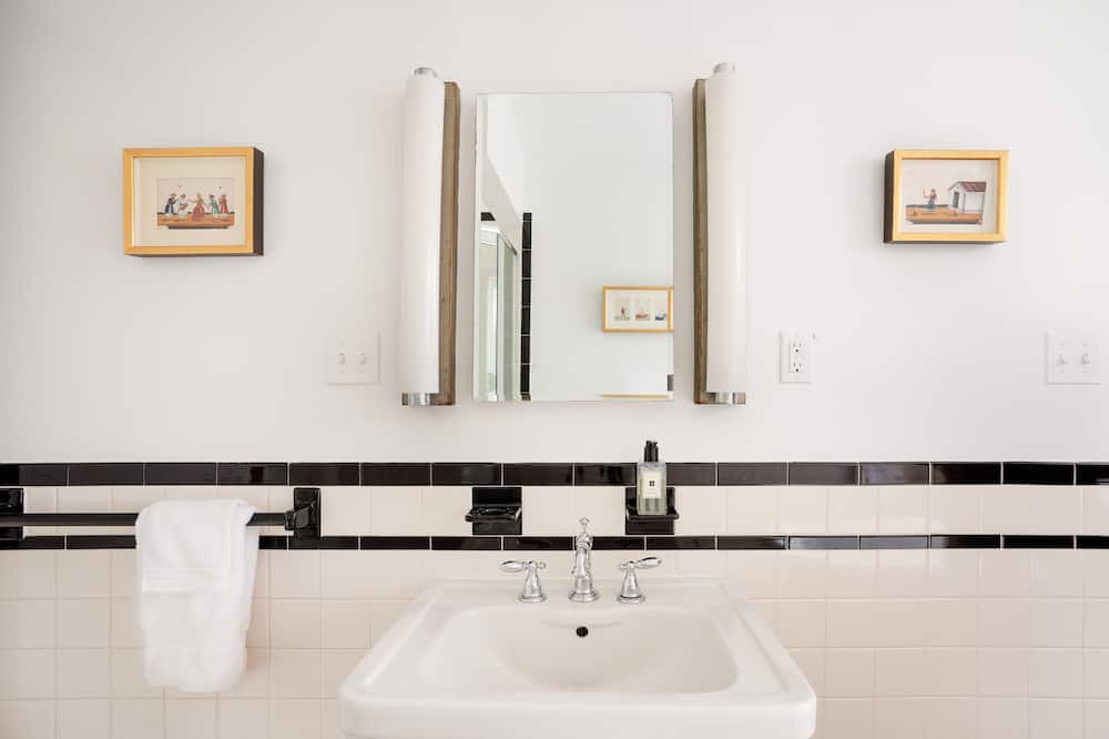 Photo of Bathroom in Park Slope