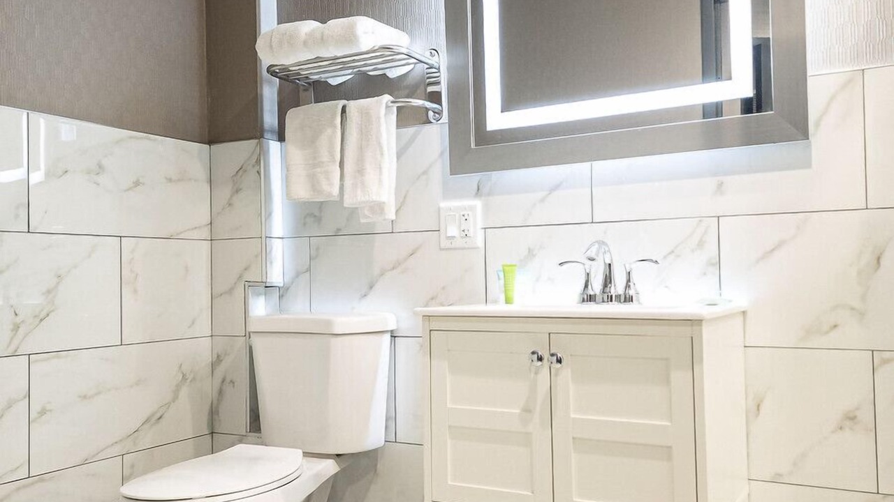 Photo of Bathroom in Soundview
