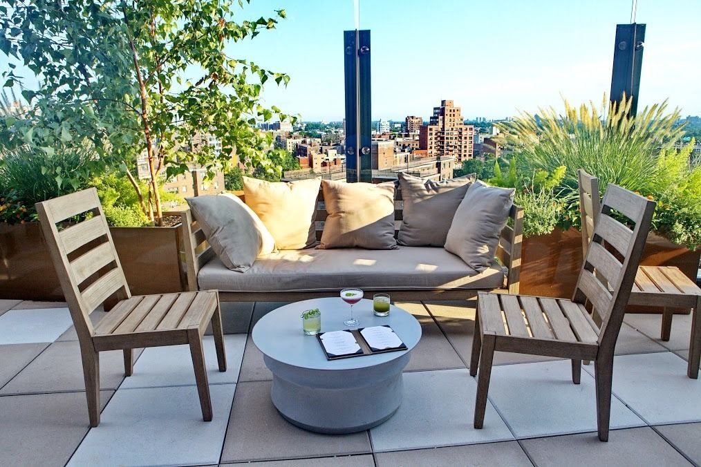 Photo of Patio Balcony in Flushing Chinatown
