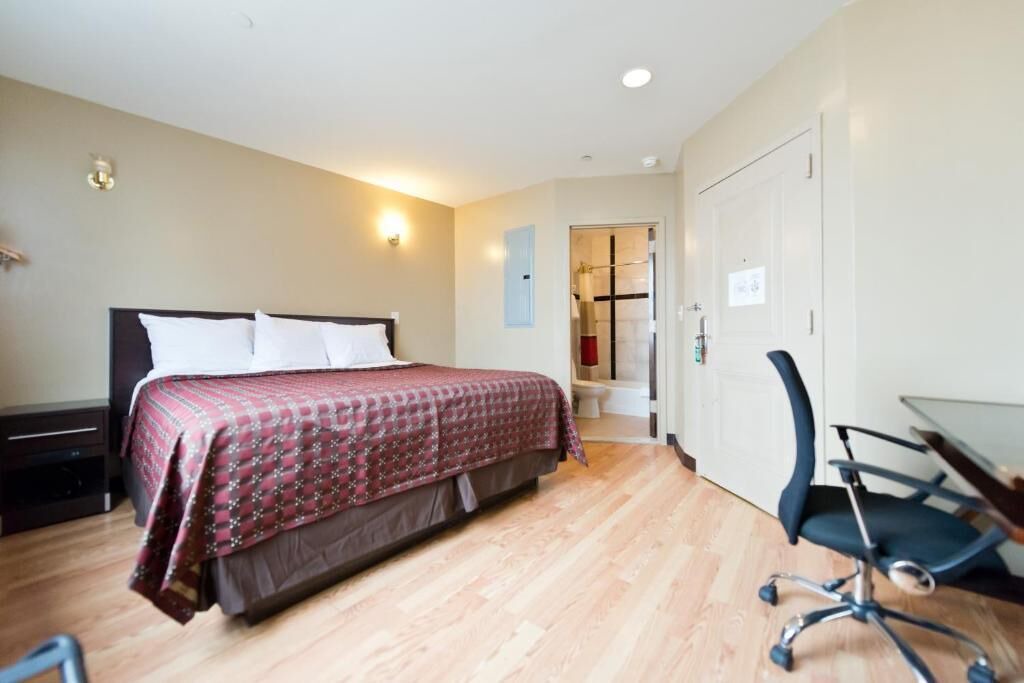 Photo of Bedroom in Flushing Chinatown