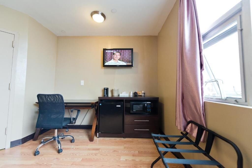 Photo of Bedroom in Flushing Chinatown