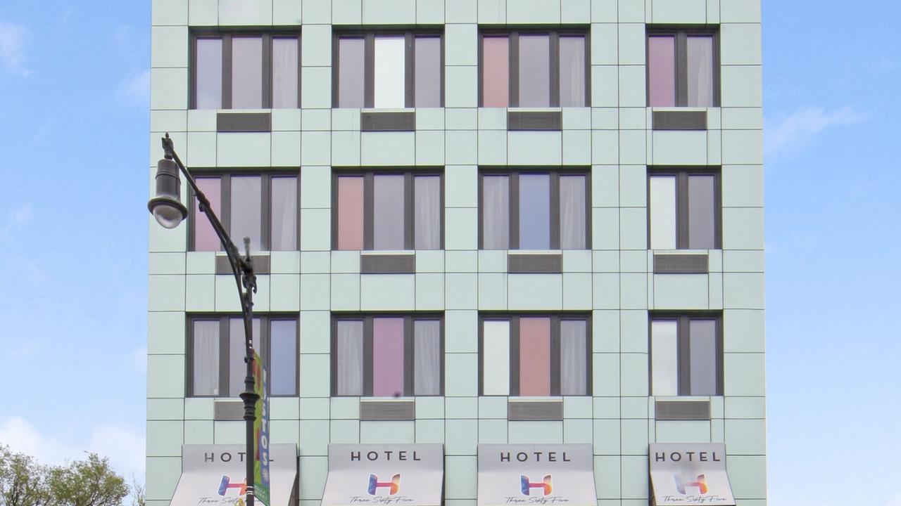 Photo of Outdoor in Mott Haven