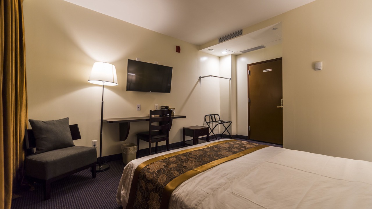 Photo of Bedroom in Flushing Chinatown