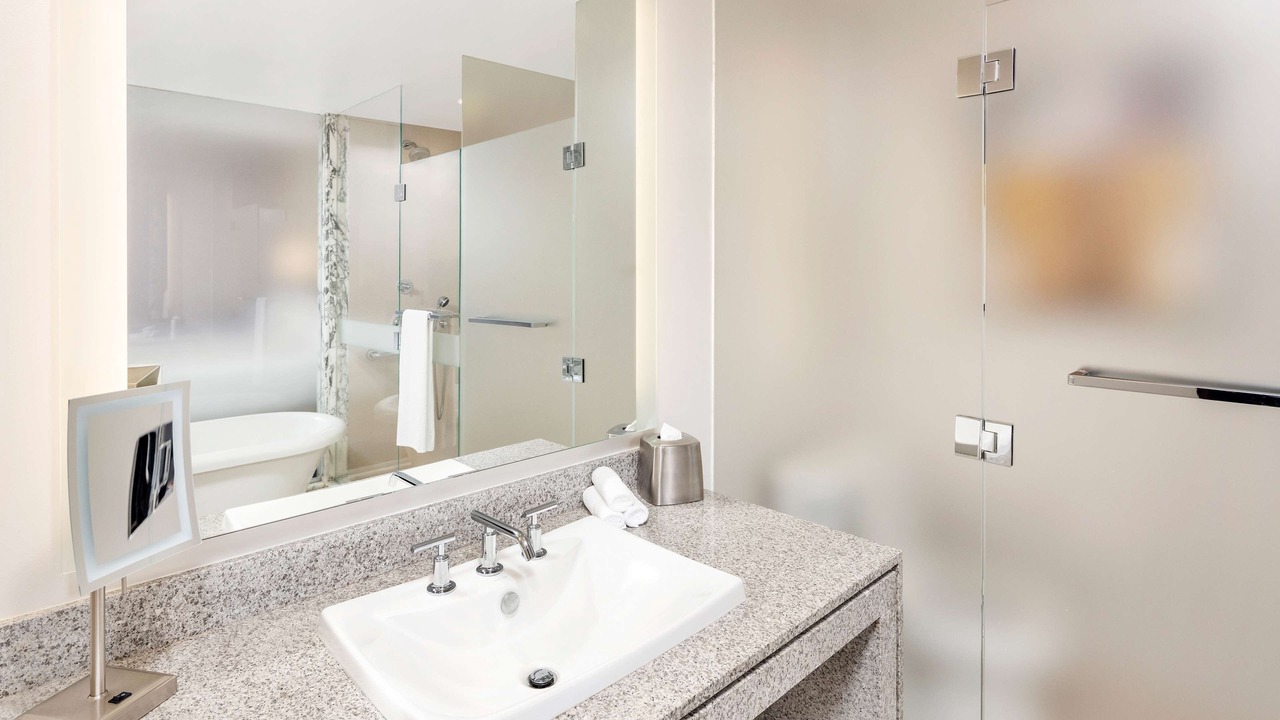 Photo of Bathroom in Central Park South