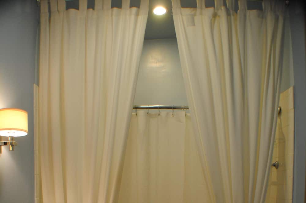Photo of Bathroom in Park Slope
