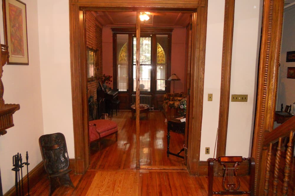 Photo of Bedroom in Upper Manhattan