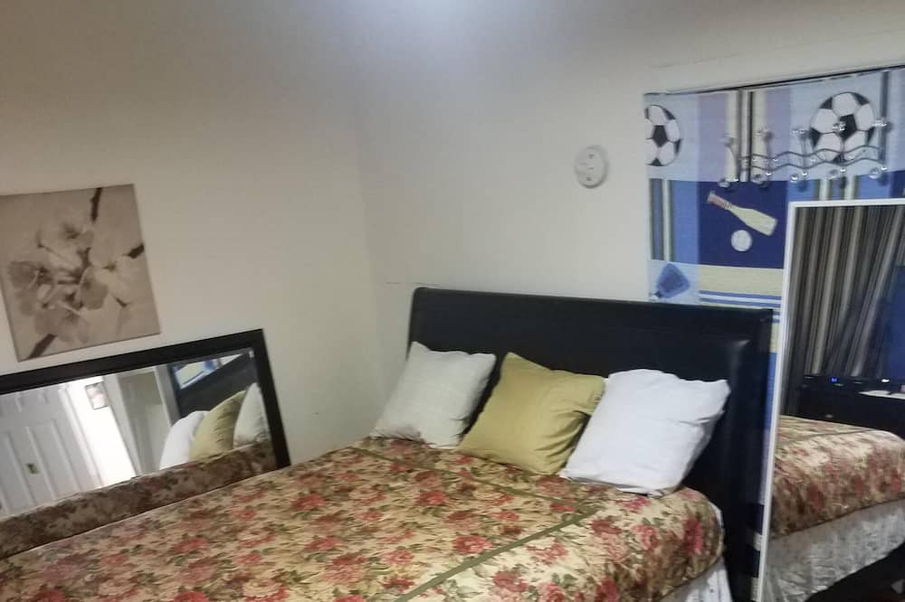 Photo of Bedroom in East Flatbush