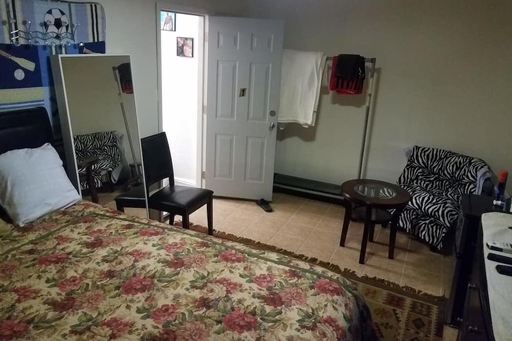 Photo of Bedroom in East Flatbush