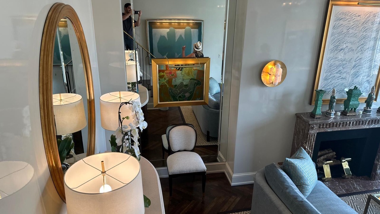 Photo of Livingroom in Central Park South