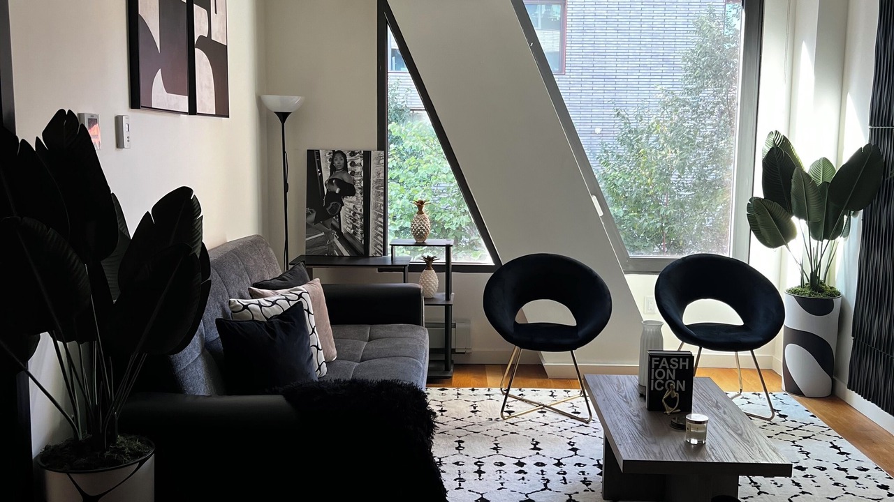 Photo of Livingroom in East Williamsburg