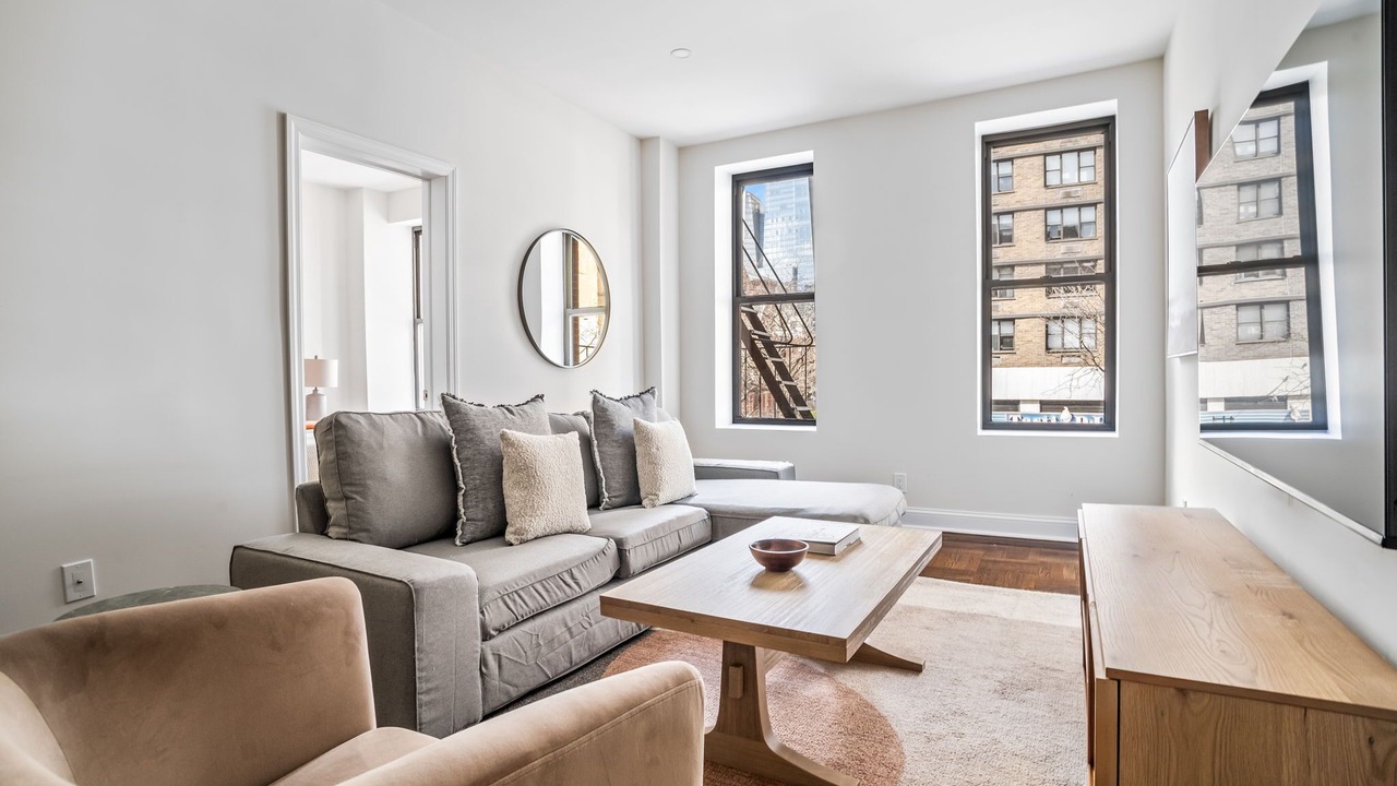 Photo of Livingroom in Rose Hill